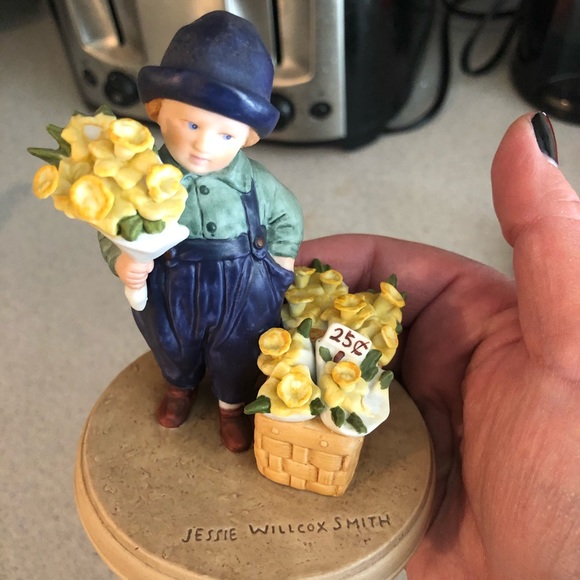 Good Housekeeping | Accents | Good Housekeeping 4 Seasons Figures | Poshmark